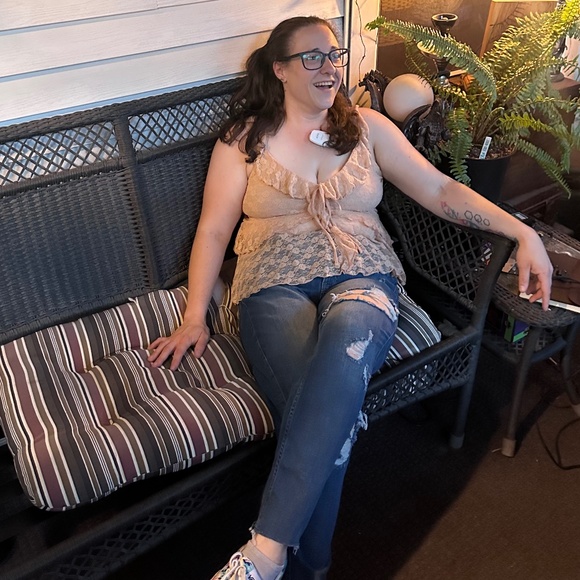 Meet your Posher, Brittany - Picture 3 of 3